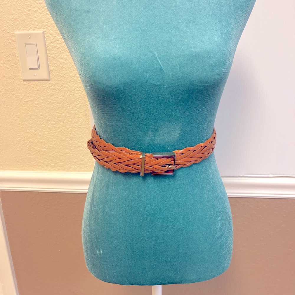 Joie Braided Leather Belt Size M Cognac Brown Tan 100% Leather Gold Hardware